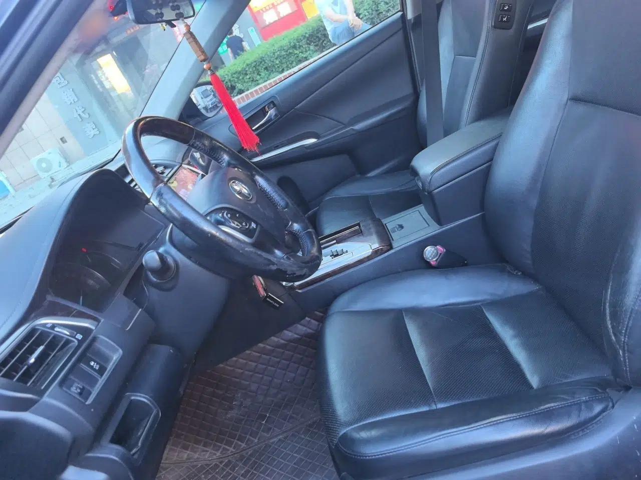 Toyota Camry 2015 2.0G Premier Edition — миниатюра 15