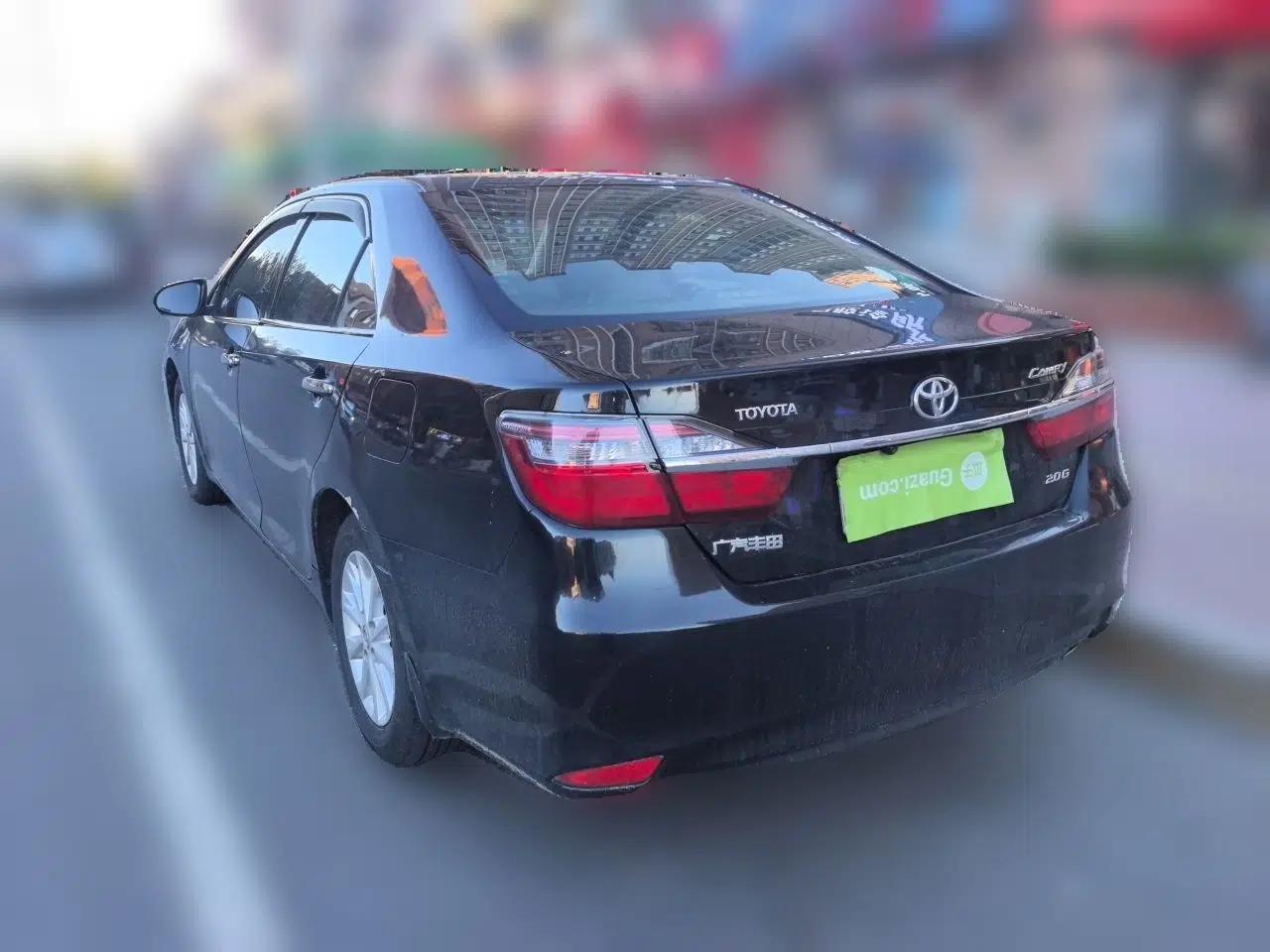 Toyota Camry 2015 2.0G Premier Edition — миниатюра 4