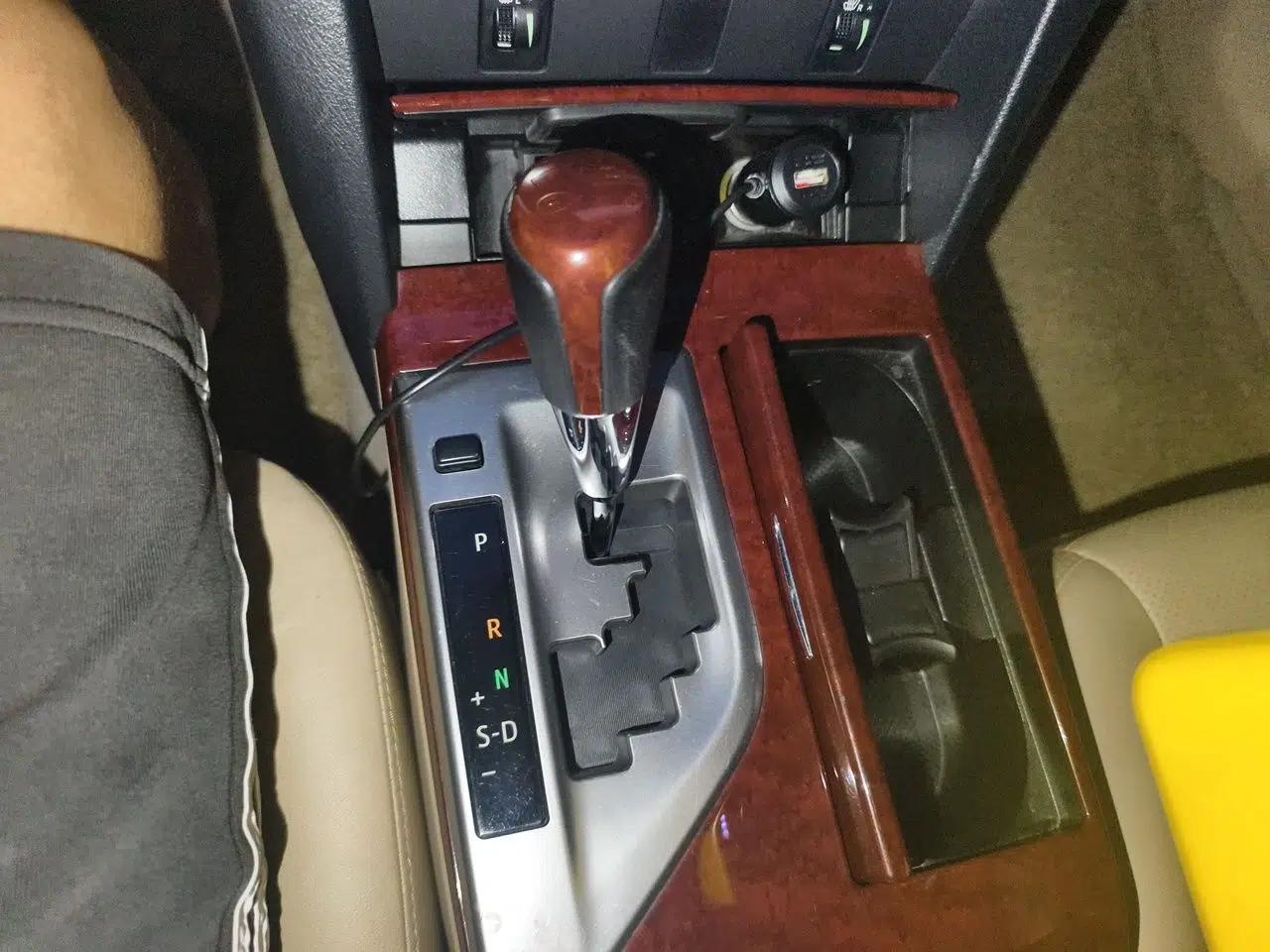 Toyota Camry 2013 2.0G Comfort Edition — миниатюра 14