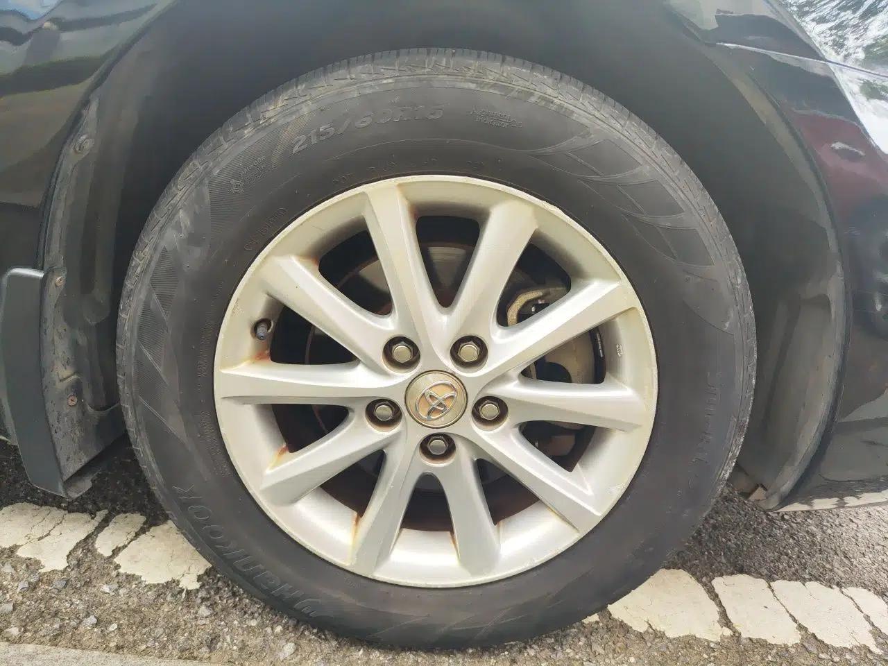 Toyota Camry 2009 200G Luxury Edition — миниатюра 8