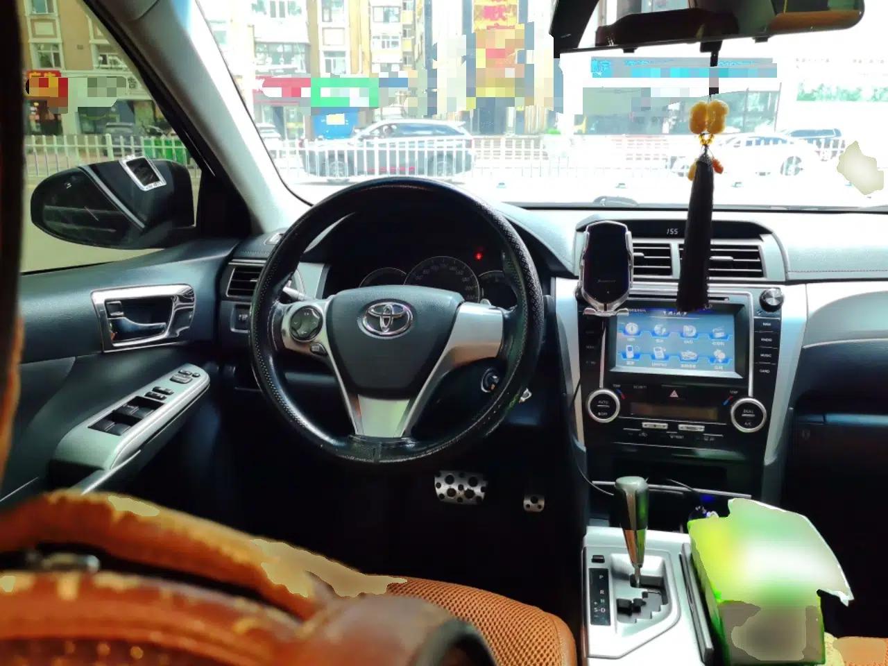 Toyota Camry 2012 Junrui 2.0S Radiant Edition — миниатюра 10