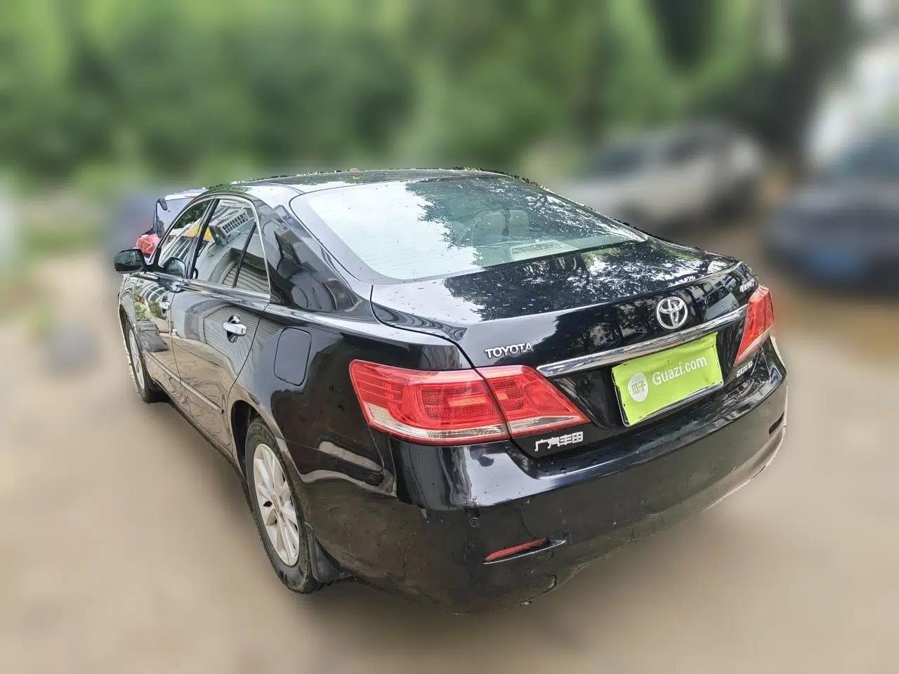 Toyota Camry 2011 200G Classic Anniversary Edition — миниатюра 4