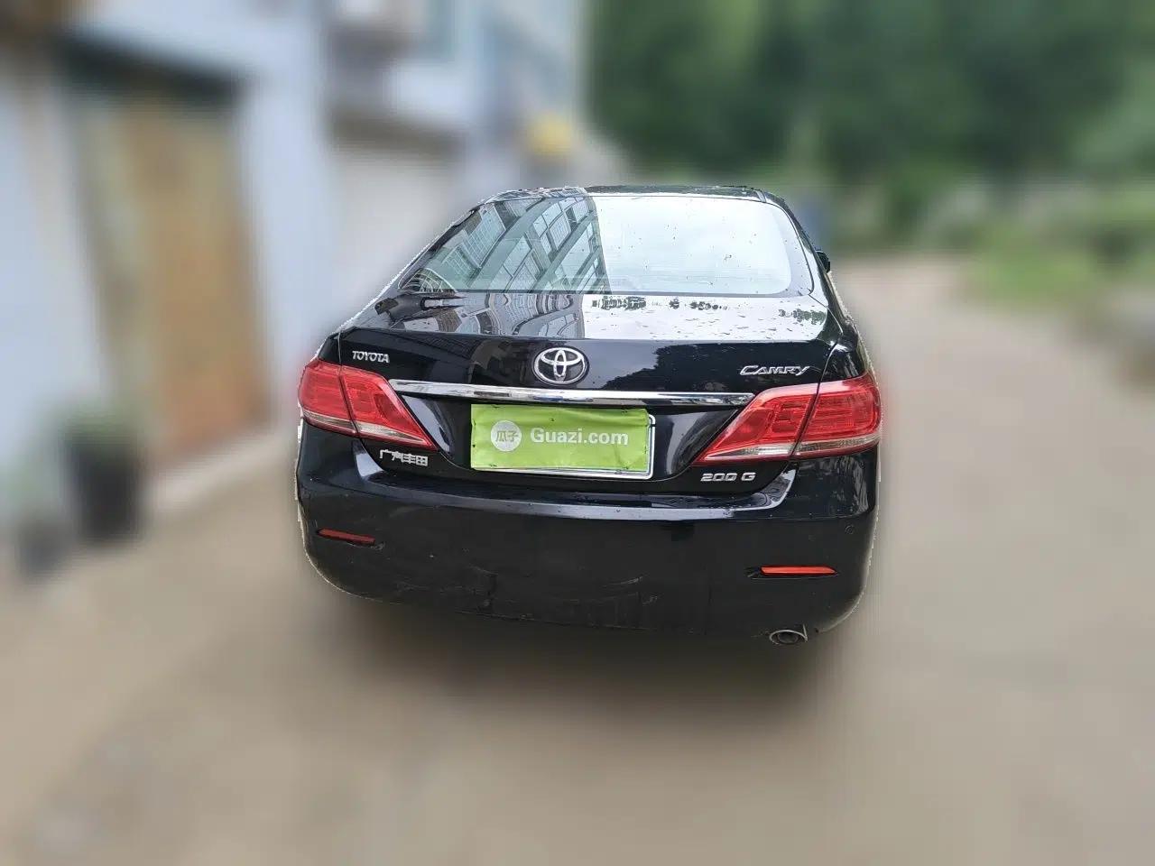 Toyota Camry 2011 200G Classic Anniversary Edition — миниатюра 5