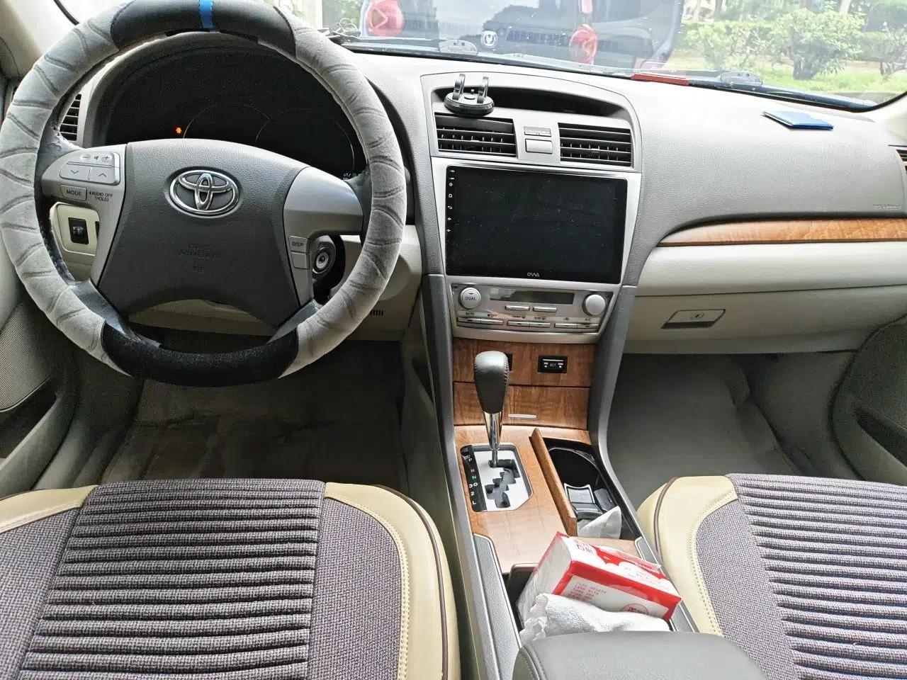 Toyota Camry 2011 200G Classic Anniversary Edition — миниатюра 9