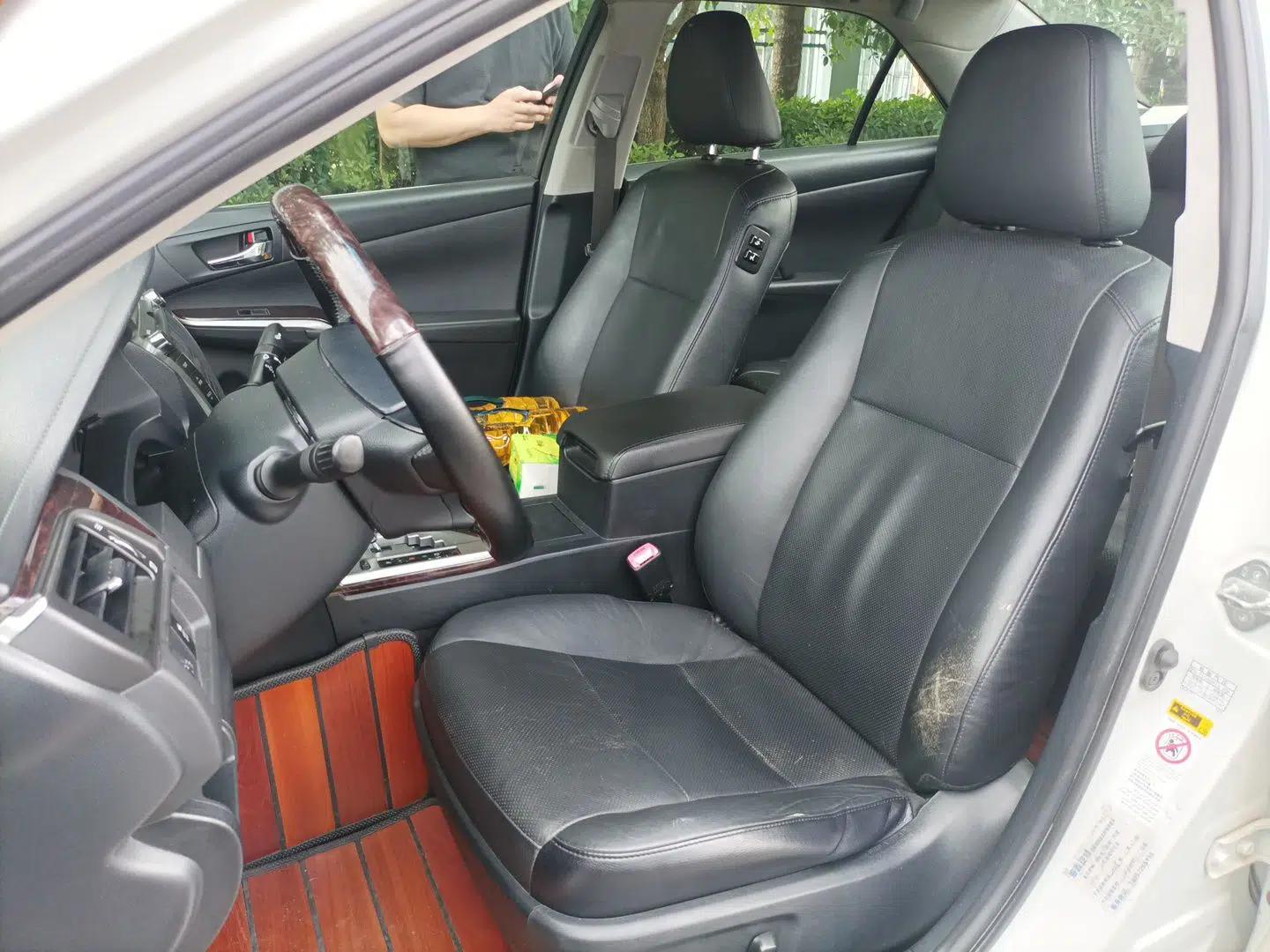 Toyota Camry 2015 2.0G Premier Edition — миниатюра 15