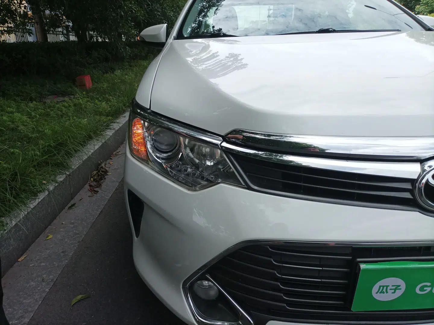 Toyota Camry 2015 2.0G Premier Edition — миниатюра 7