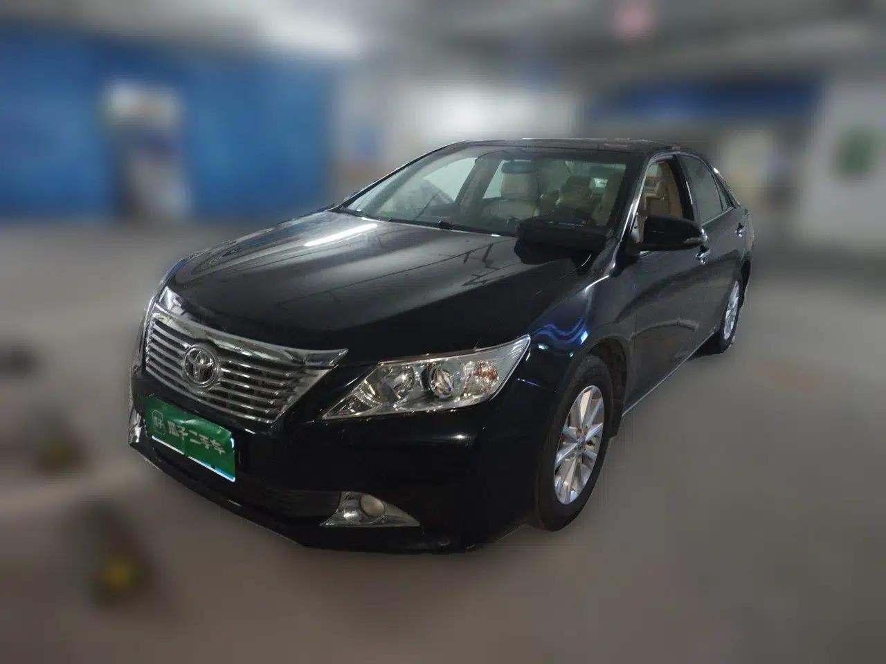 Toyota Camry 2013 2.0G Comfort Edition — миниатюра 1