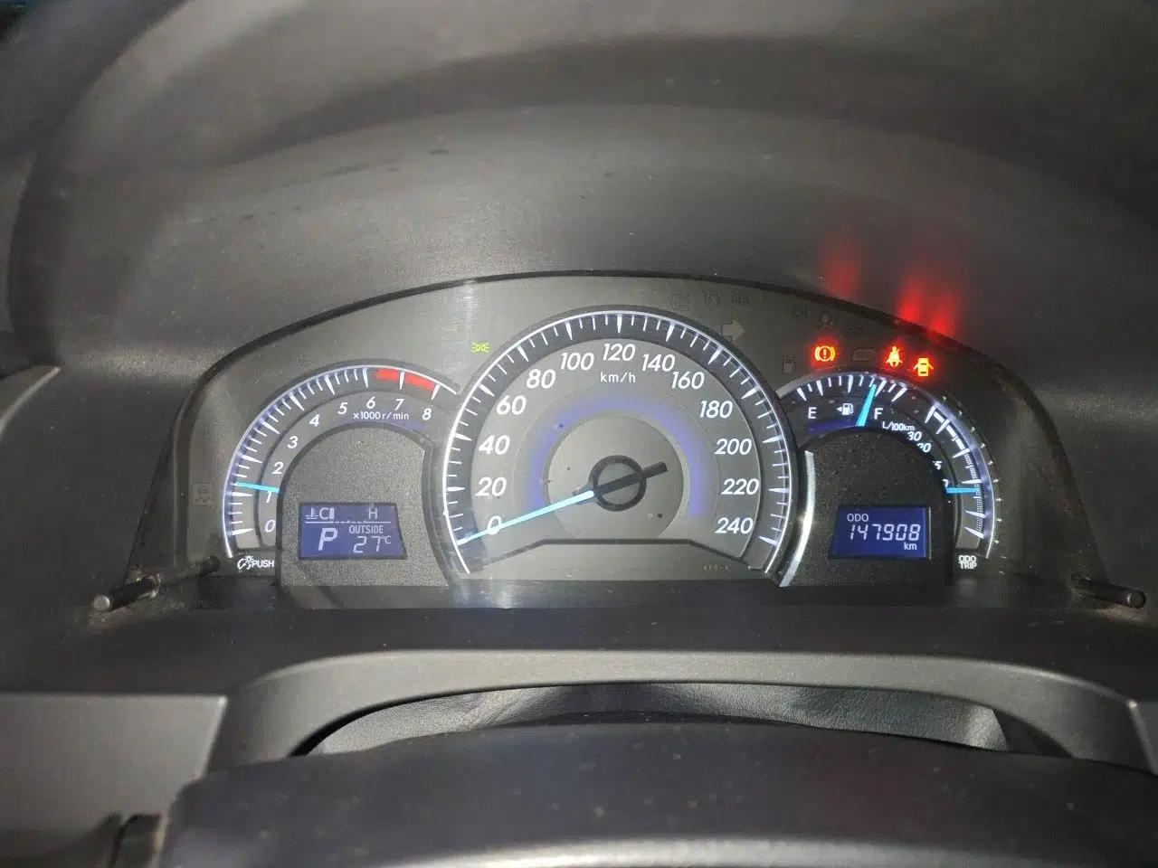 Toyota Camry 2013 2.0G Comfort Edition — миниатюра 11