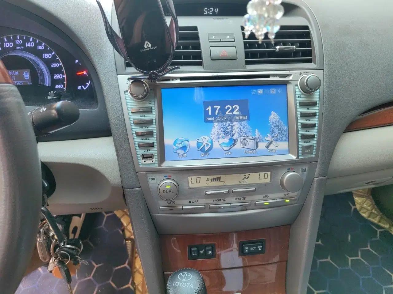 Toyota Camry 2013 200G Classic Luxury Edition — миниатюра 13