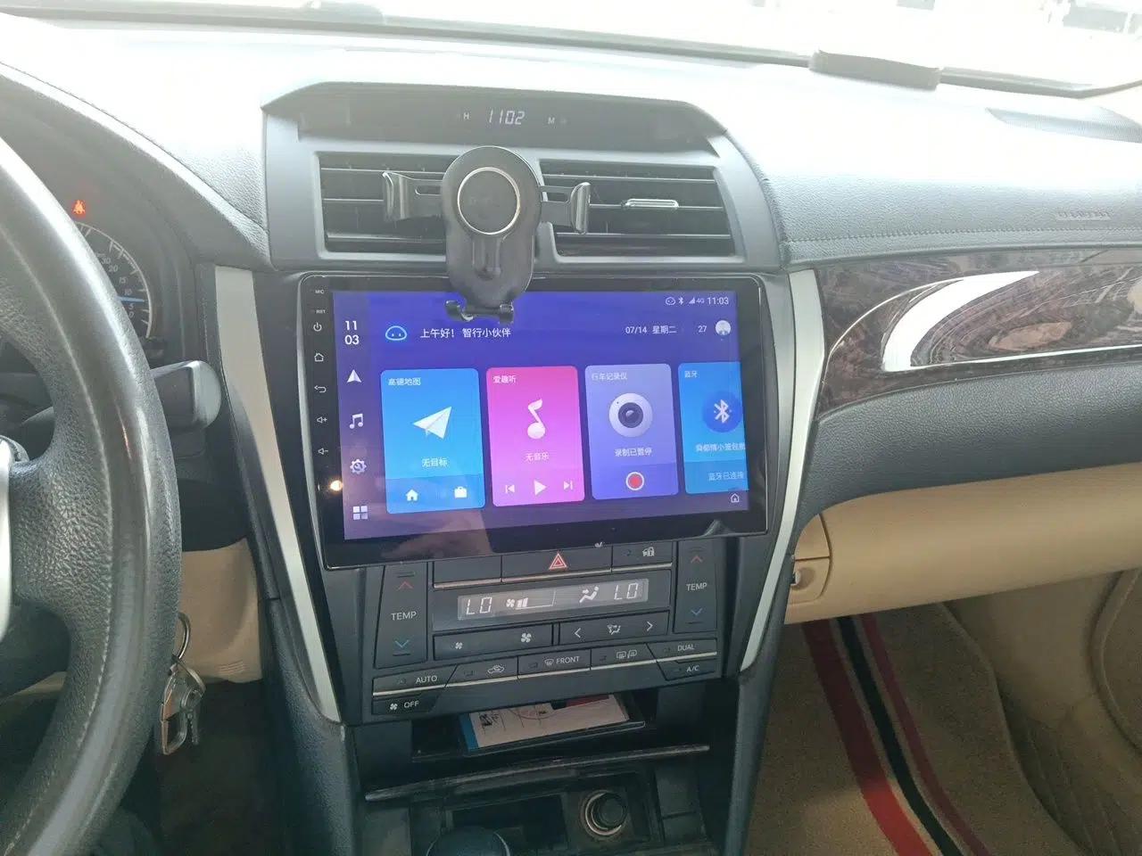 Toyota Camry 2015 2.0E Elite Edition — миниатюра 13