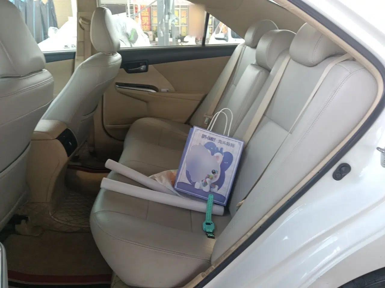 Toyota Camry 2015 2.0E Elite Edition — миниатюра 17