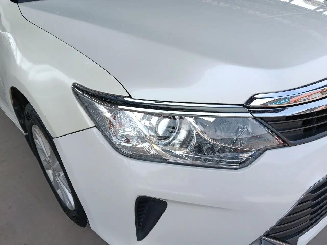 Toyota Camry 2015 2.0E Elite Edition — миниатюра 7