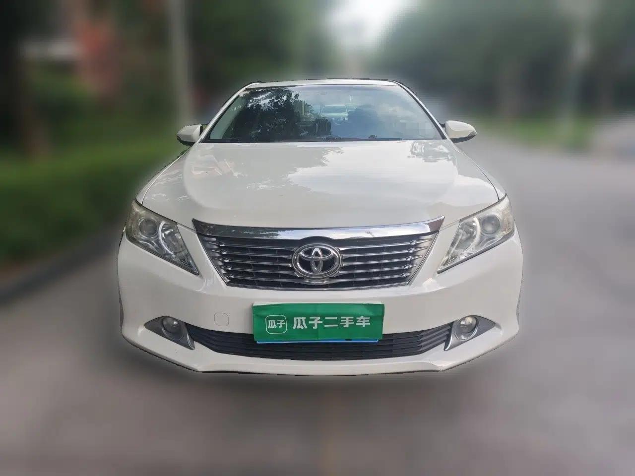 Toyota Camry 2013 2.0G Comfort Edition — миниатюра 2