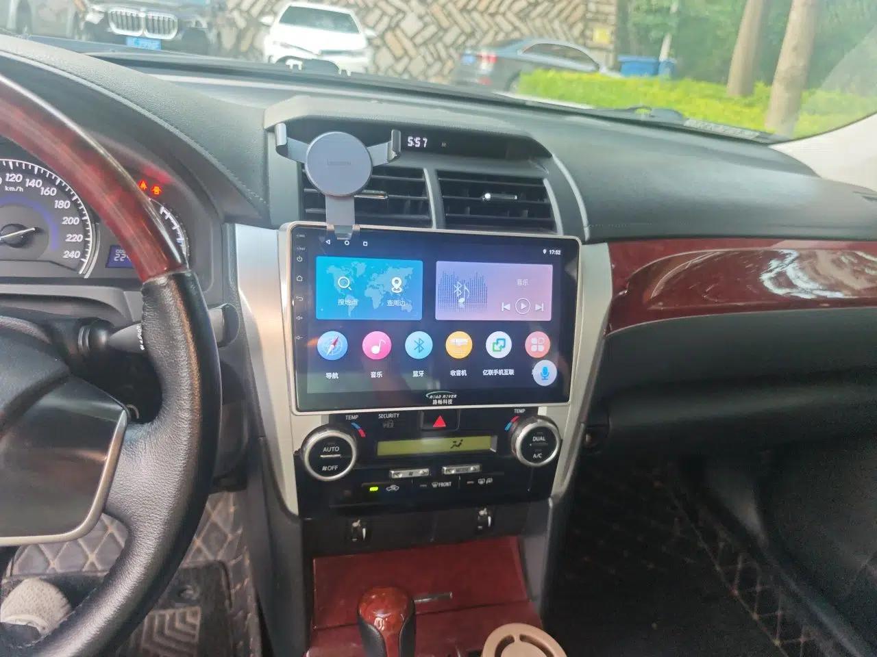 Toyota Camry 2013 2.0G Comfort Edition — миниатюра 13