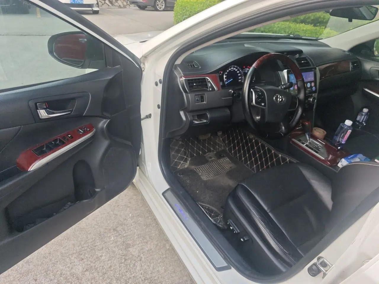 Toyota Camry 2013 2.0G Comfort Edition — миниатюра 16