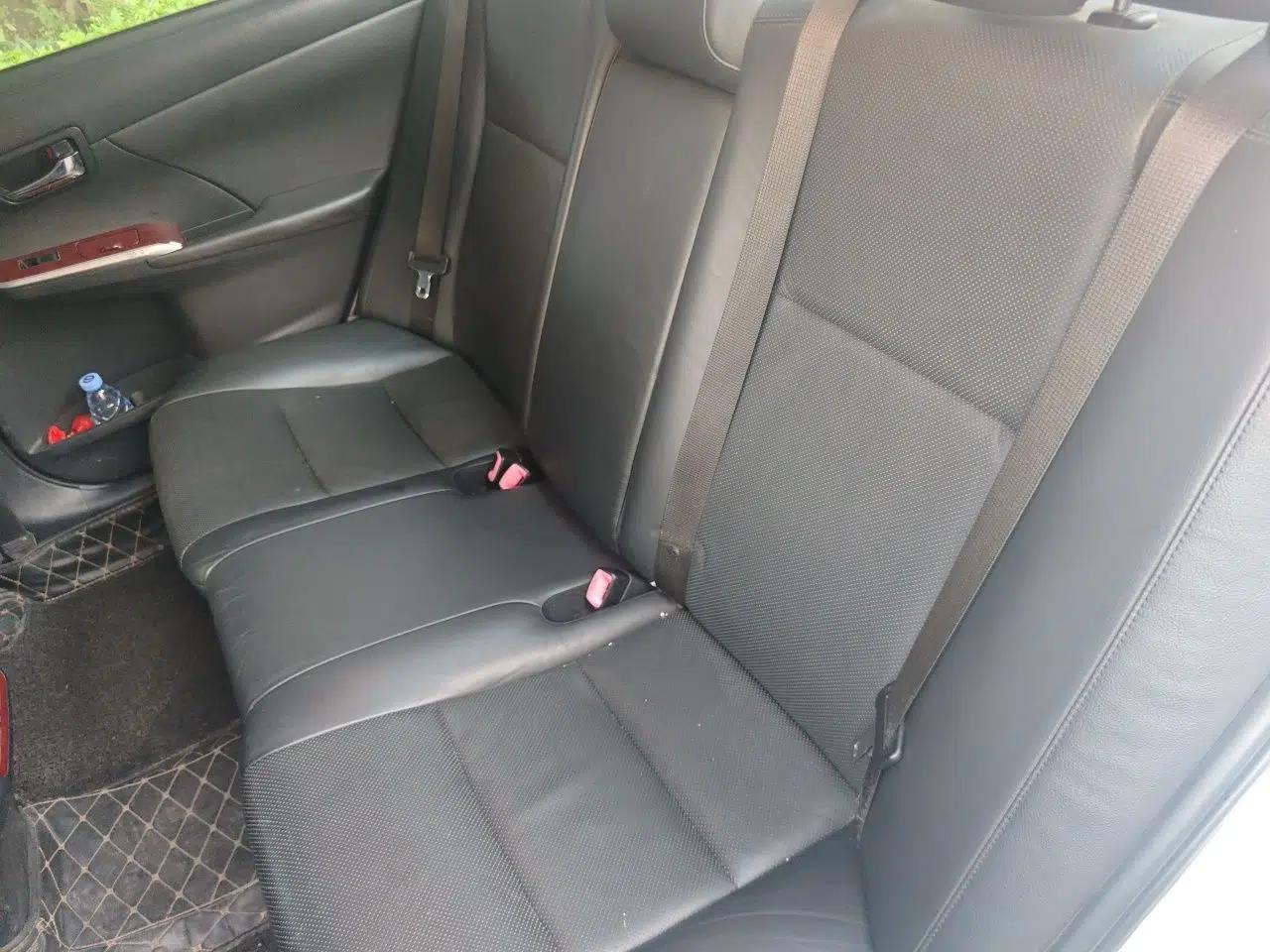 Toyota Camry 2013 2.0G Comfort Edition — миниатюра 17