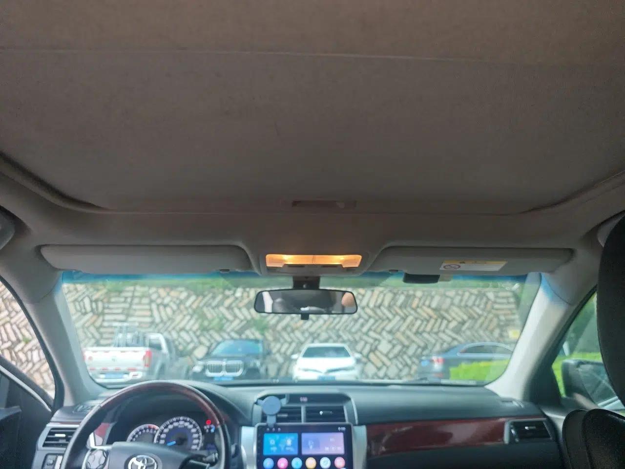Toyota Camry 2013 2.0G Comfort Edition — миниатюра 18