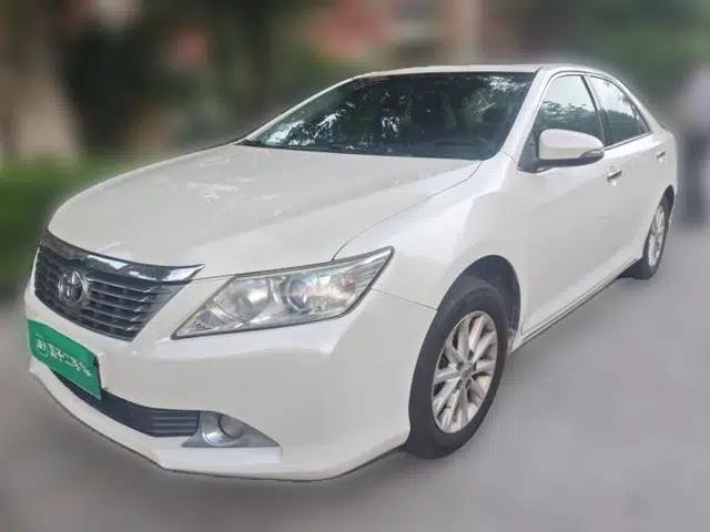 Toyota Camry 2013 2.0G Comfort Edition