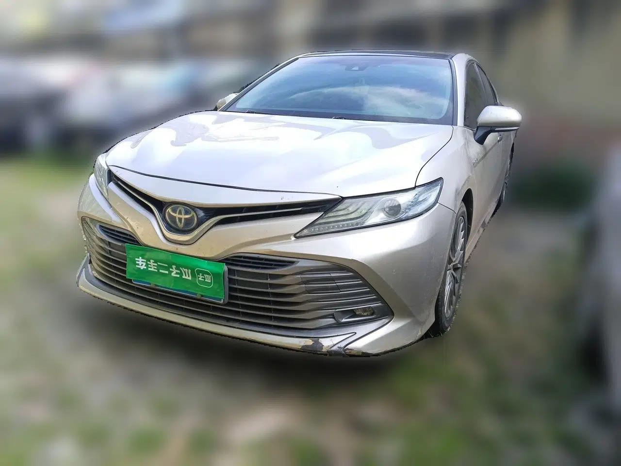 Toyota Camry 2018 Dual-Engine 2.5 HG Luxury Edition — миниатюра 1