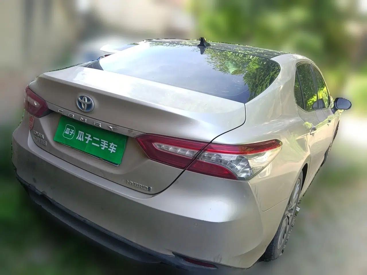 Toyota Camry 2018 Dual-Engine 2.5 HG Luxury Edition — миниатюра 6