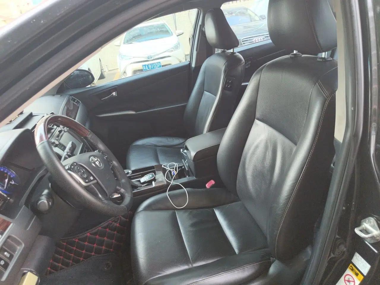 Toyota Camry 2016 Dual-Engine 2.5 HG 10th Anniversary Deluxe Navigation Edition — миниатюра 15