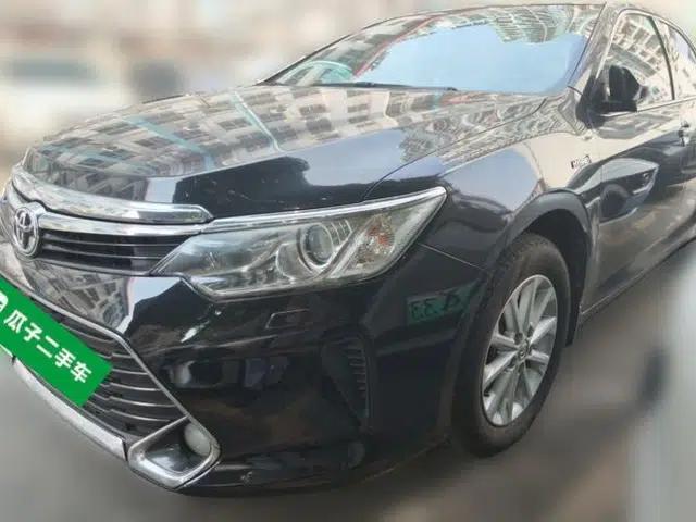 Toyota Camry 2016 Dual-Engine 2.5 HG 10th Anniversary Deluxe Navigation Edition