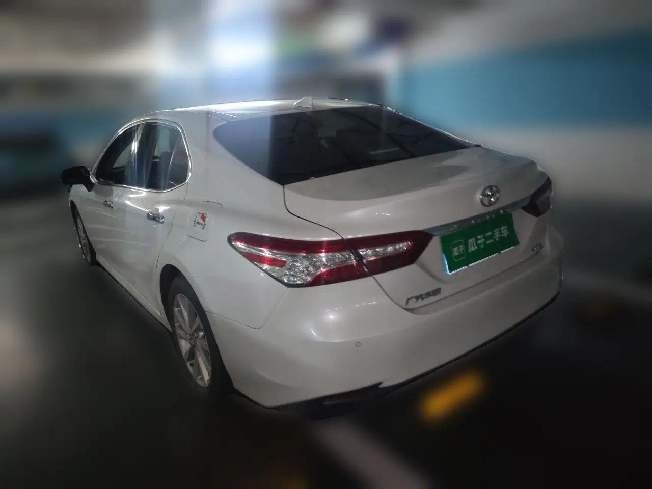 Toyota Camry 2021 2.0G Luxury Edition — миниатюра 4