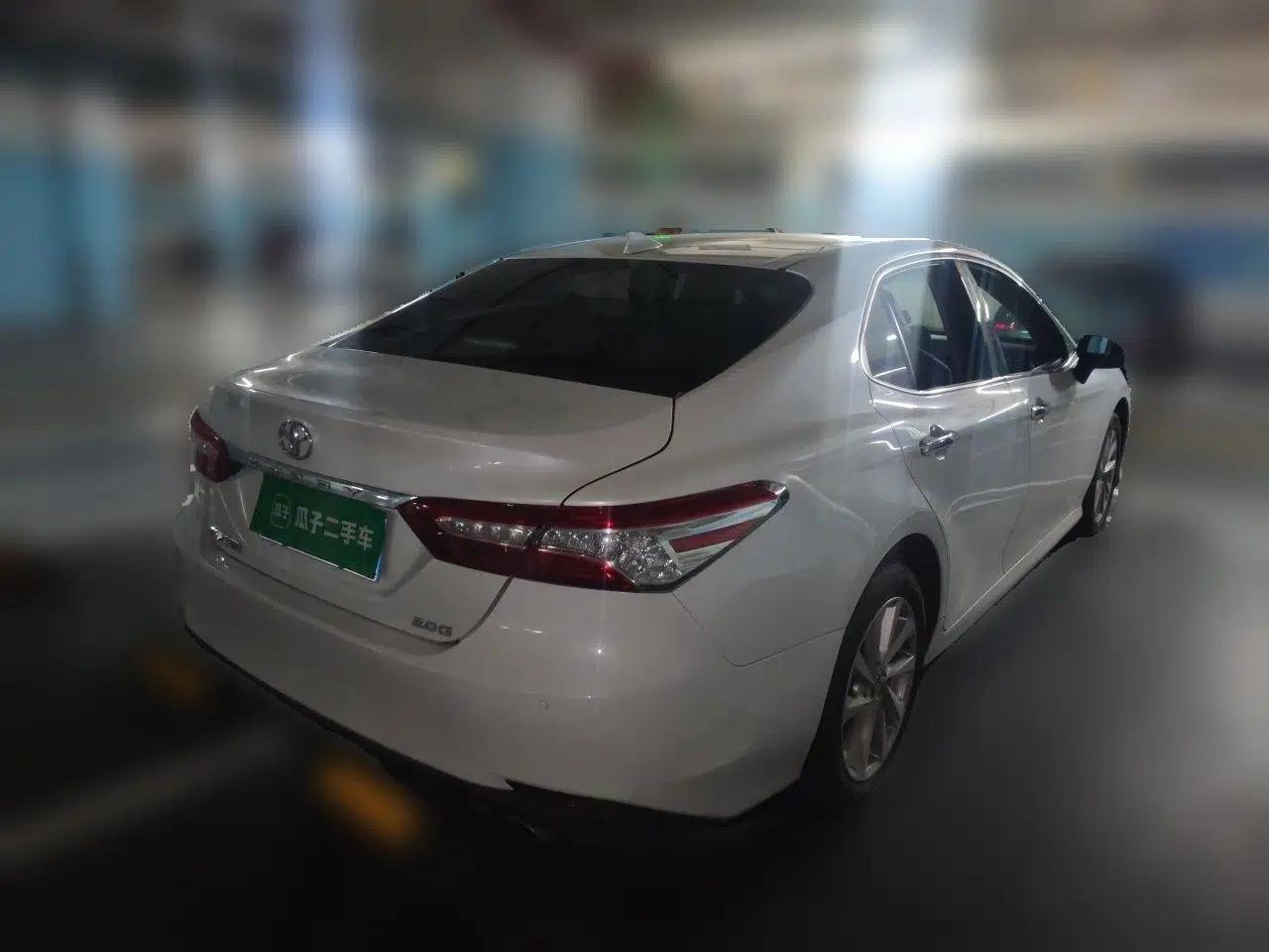 Toyota Camry 2021 2.0G Luxury Edition — миниатюра 6