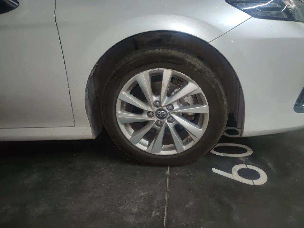 Toyota Camry 2021 2.0G Luxury Edition — миниатюра 8