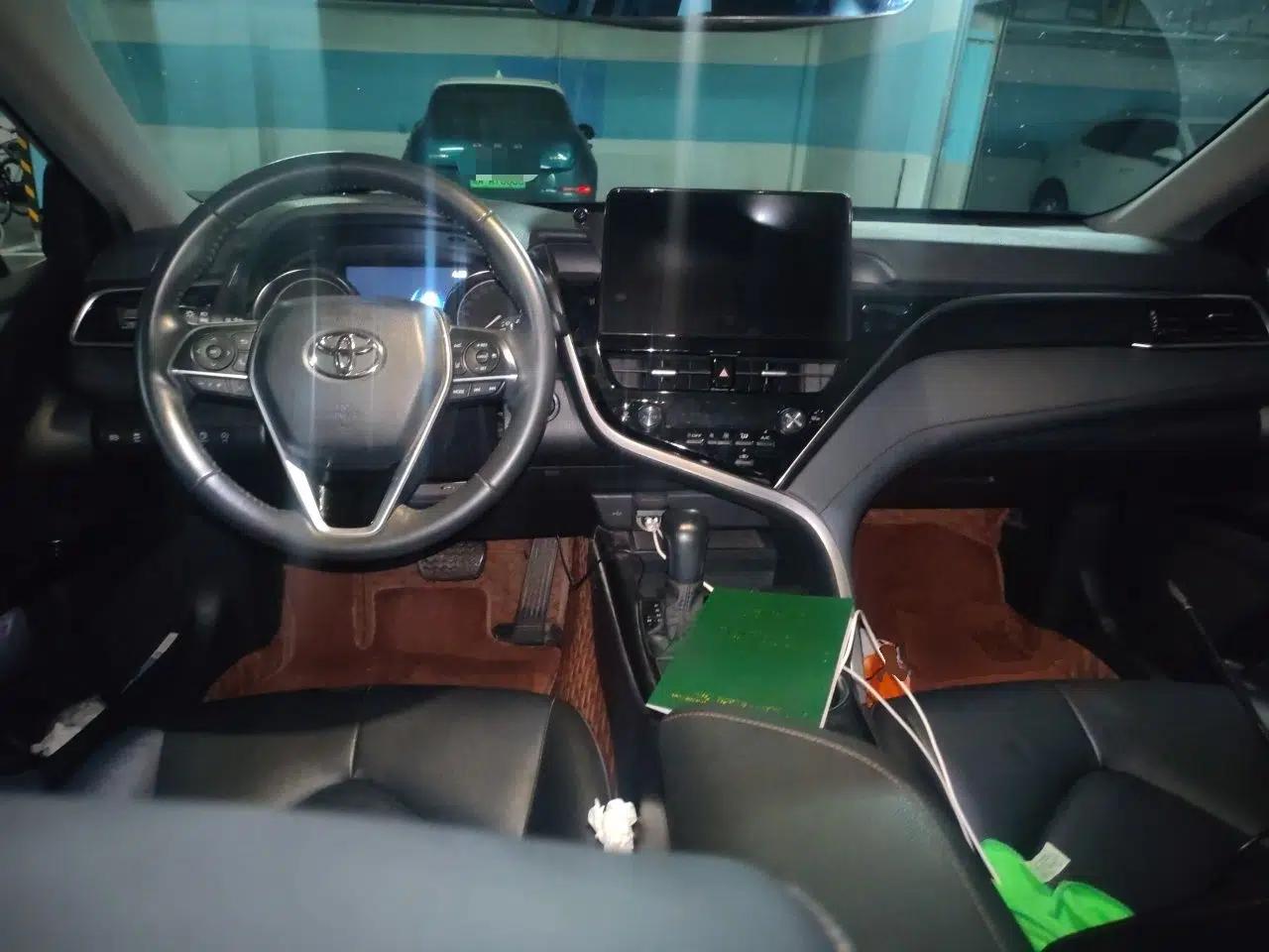 Toyota Camry 2021 2.0G Luxury Edition — миниатюра 9