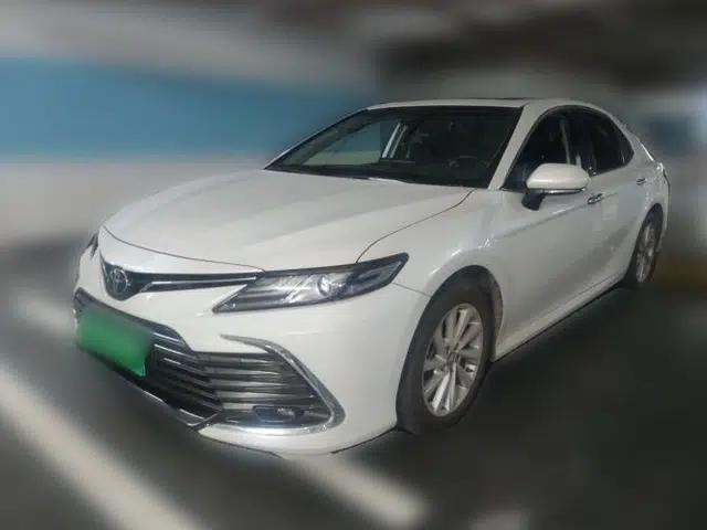 Toyota Camry 2021 2.0G Luxury Edition