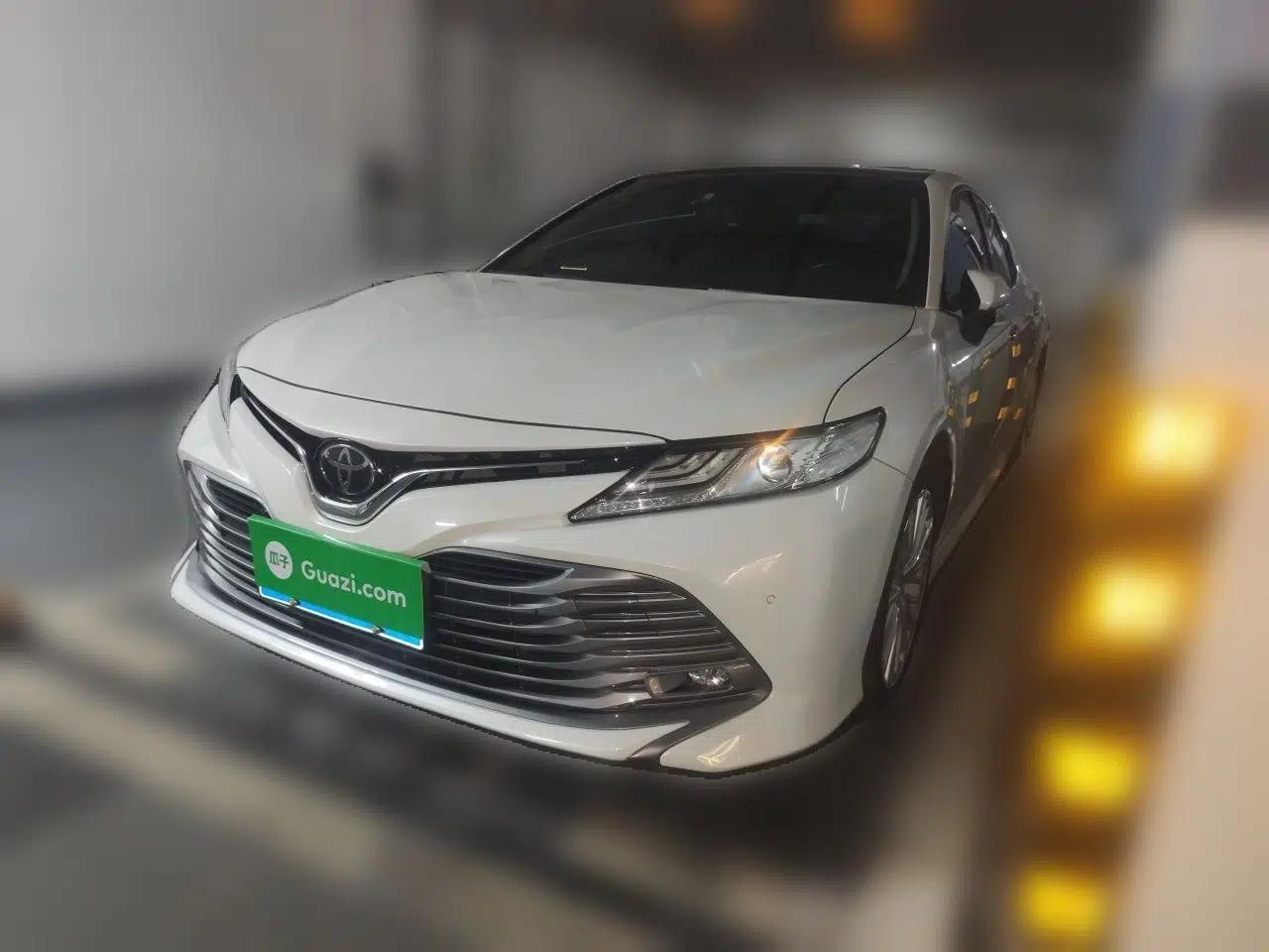 Toyota Camry 2019 2.5G Luxury Edition China V Standard — миниатюра 1