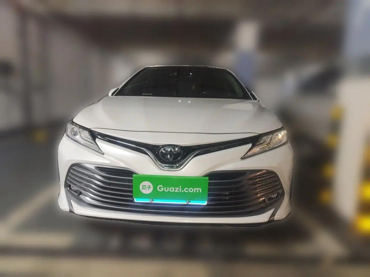 Toyota Camry 2019 2.5G Luxury Edition China V Standard — миниатюра 2