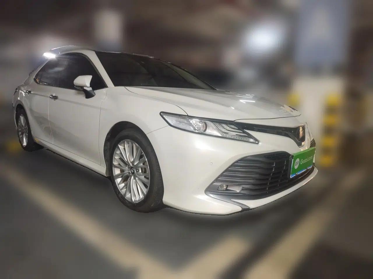 Toyota Camry 2019 2.5G Luxury Edition China V Standard — миниатюра 3