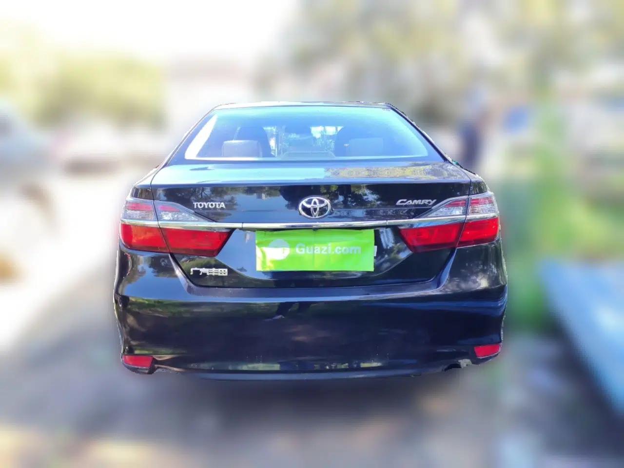 Toyota Camry 2015 2.0E Elite Edition — миниатюра 5