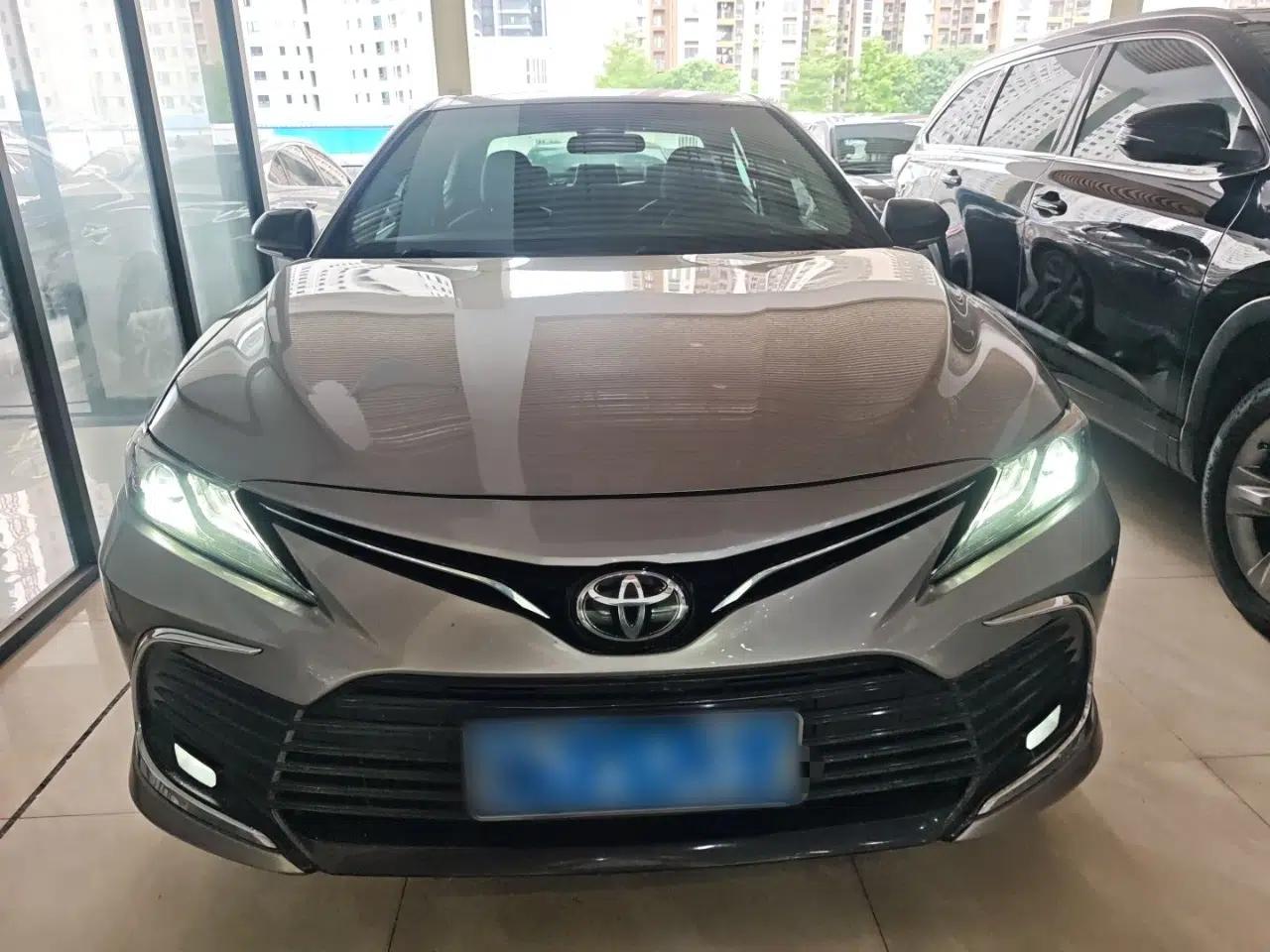 Toyota Camry 2021 2.0G Luxury Edition — миниатюра 2