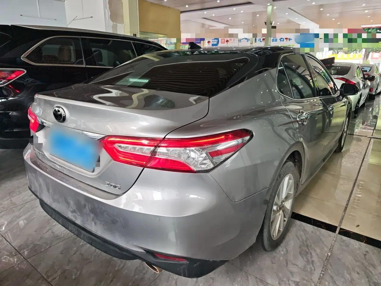 Toyota Camry 2021 2.0G Luxury Edition — миниатюра 6