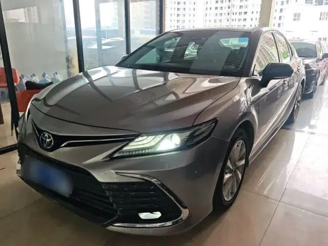 Toyota Camry 2021 2.0G Luxury Edition