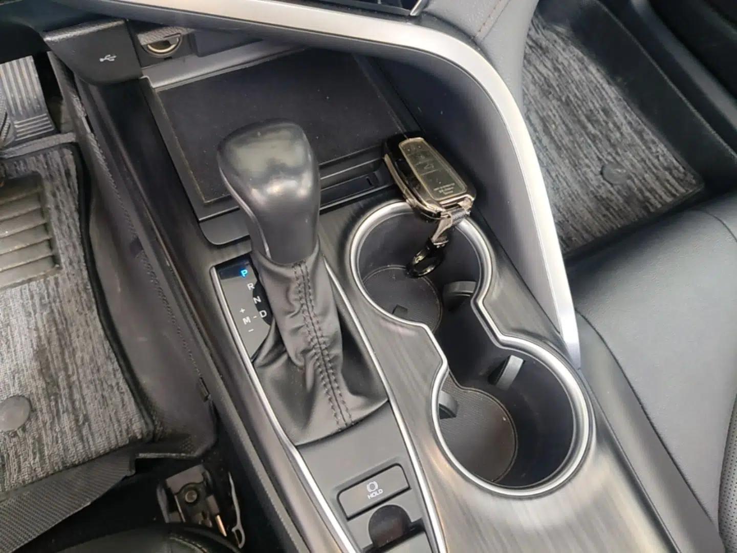 Toyota Camry 2021 2.0G Luxury Edition — миниатюра 16
