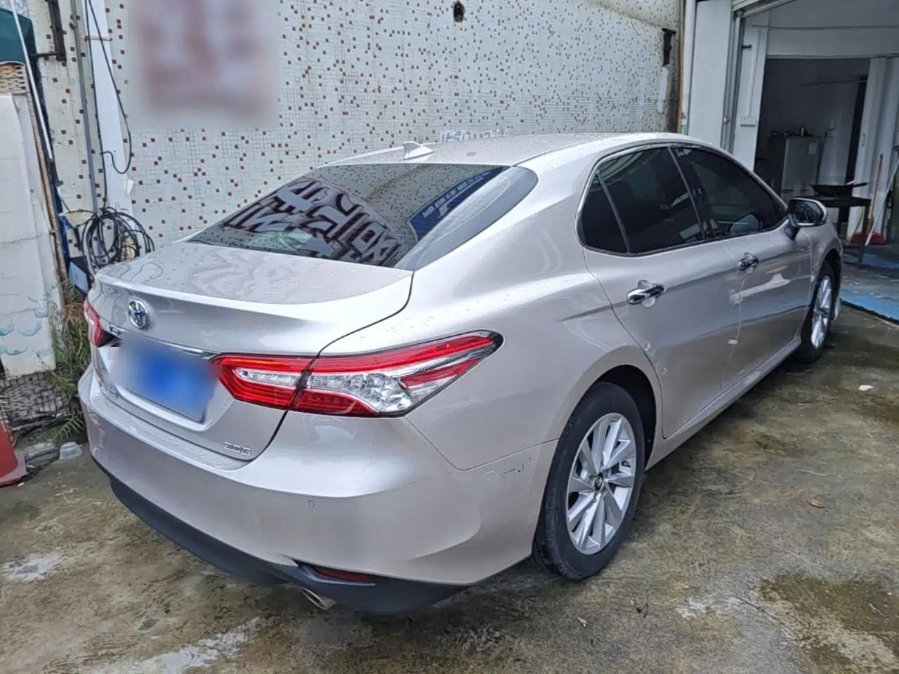 Toyota Camry 2021 2.0G Luxury Edition — миниатюра 6
