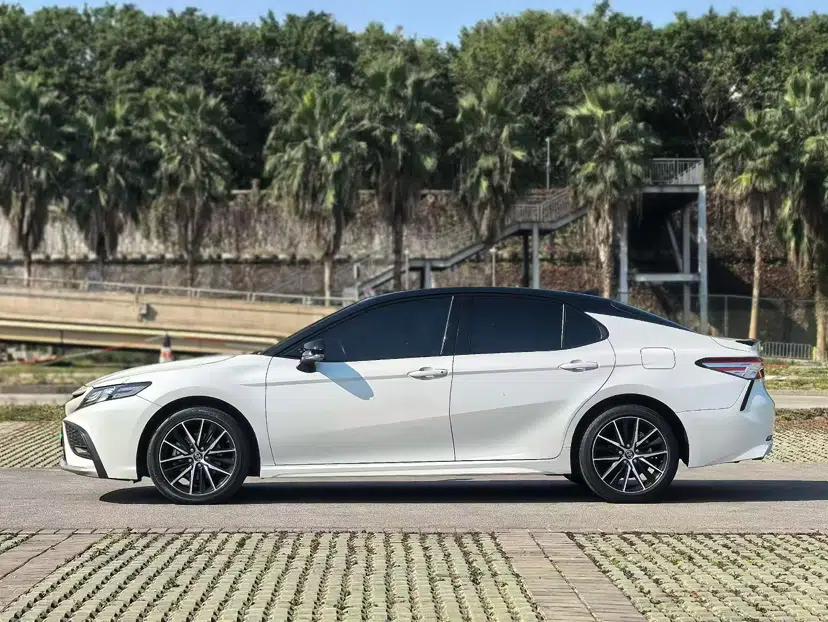 Toyota Camry 2021 2.0S FENGSHANG Edition — миниатюра 4
