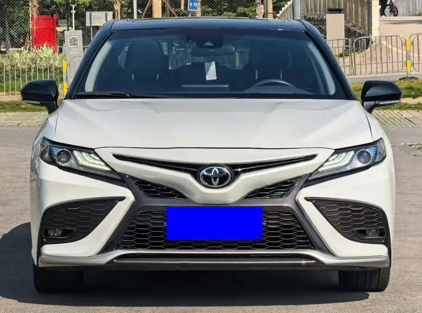 Toyota Camry 2021 2.0S FENGSHANG Edition — миниатюра 6