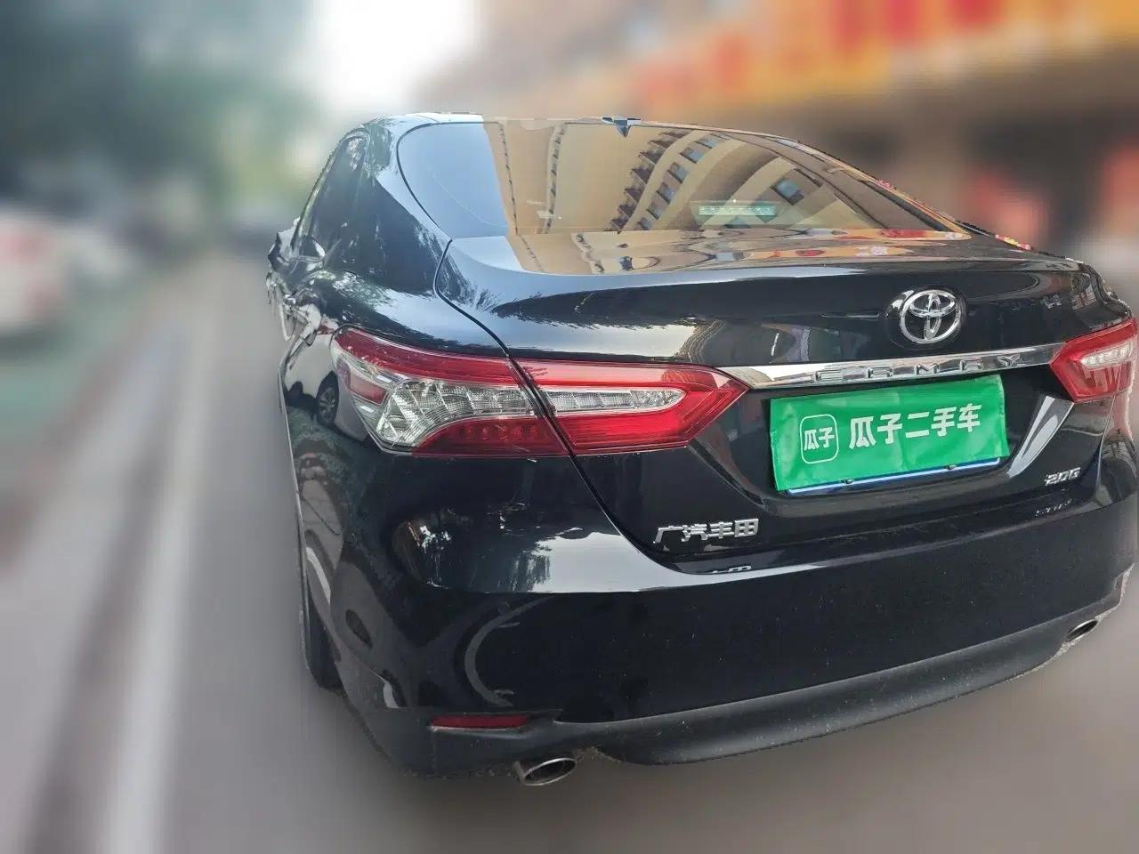 Toyota Camry 2021 2.0G Luxury Edition — миниатюра 4