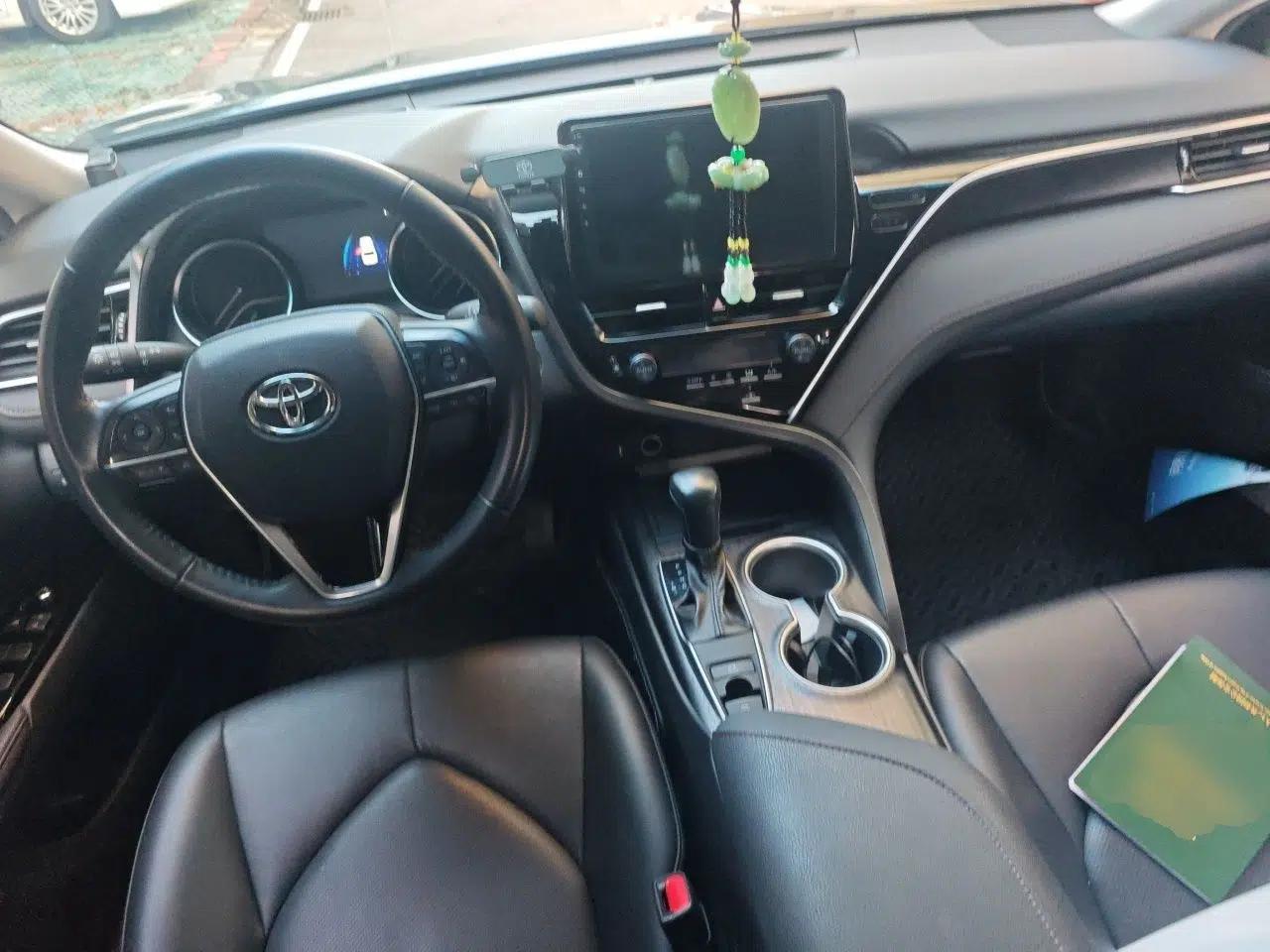 Toyota Camry 2021 2.0G Luxury Edition — миниатюра 9