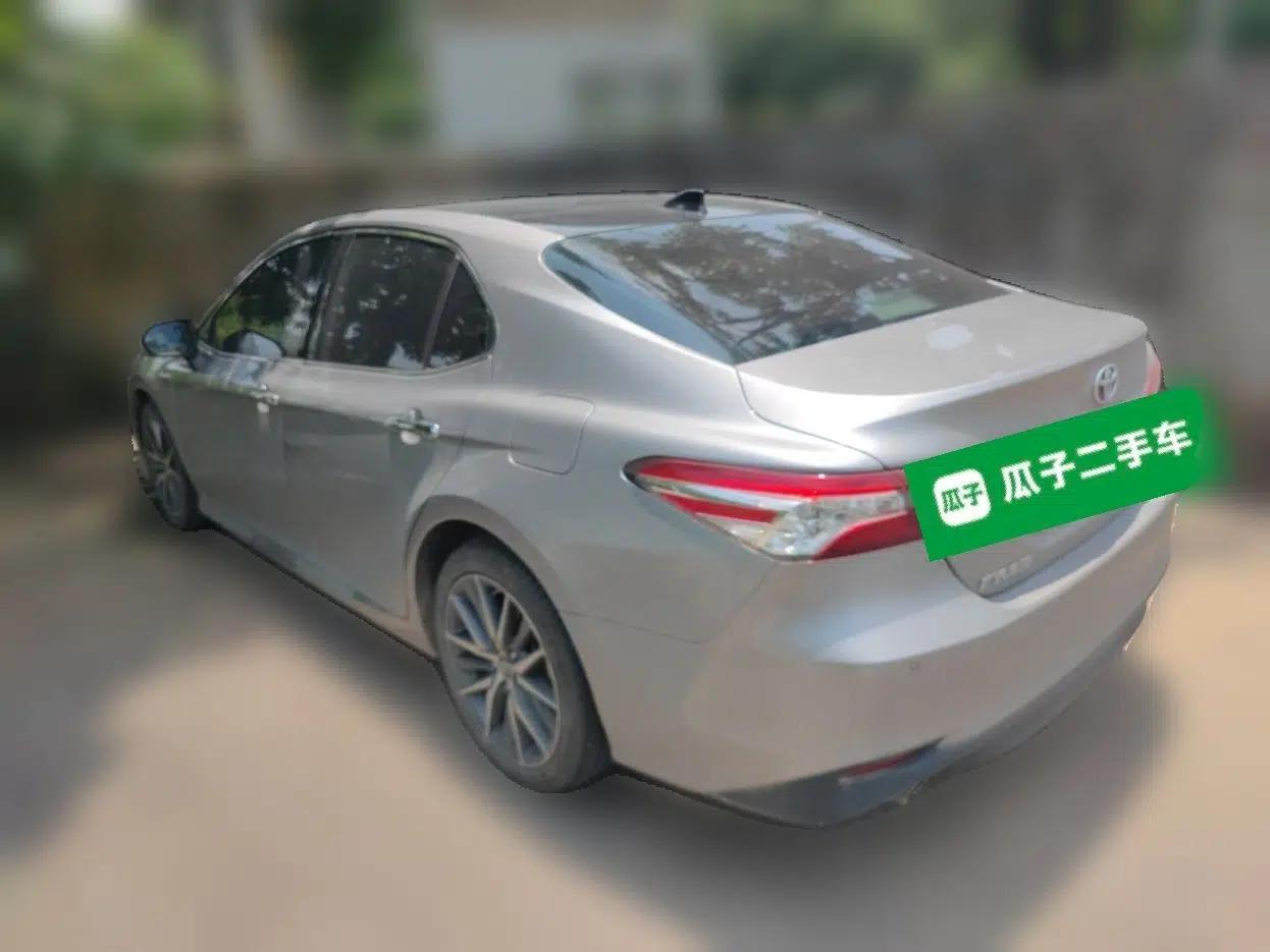 Toyota Camry 2021 Dual-Motor 2.5HG Luxury Edition — миниатюра 4
