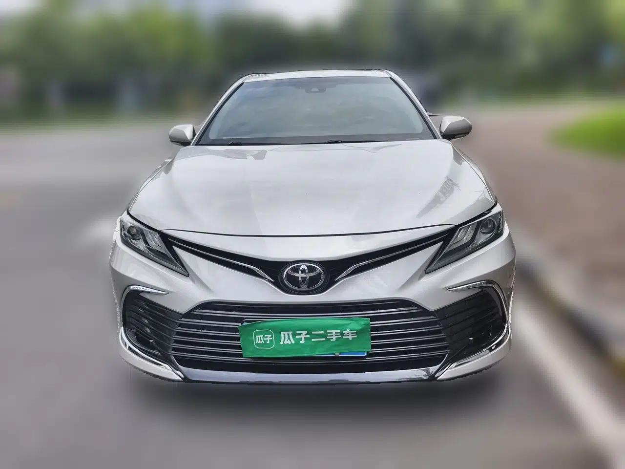 Toyota Camry 2021 2.0G Luxury Edition — миниатюра 2