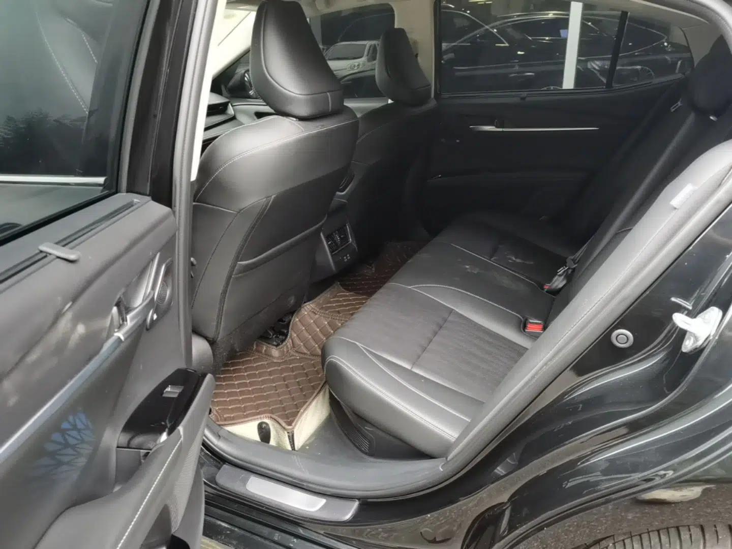 Toyota Camry 2024 Dual-Motor 2.5HQ Flagship Edition — миниатюра 20