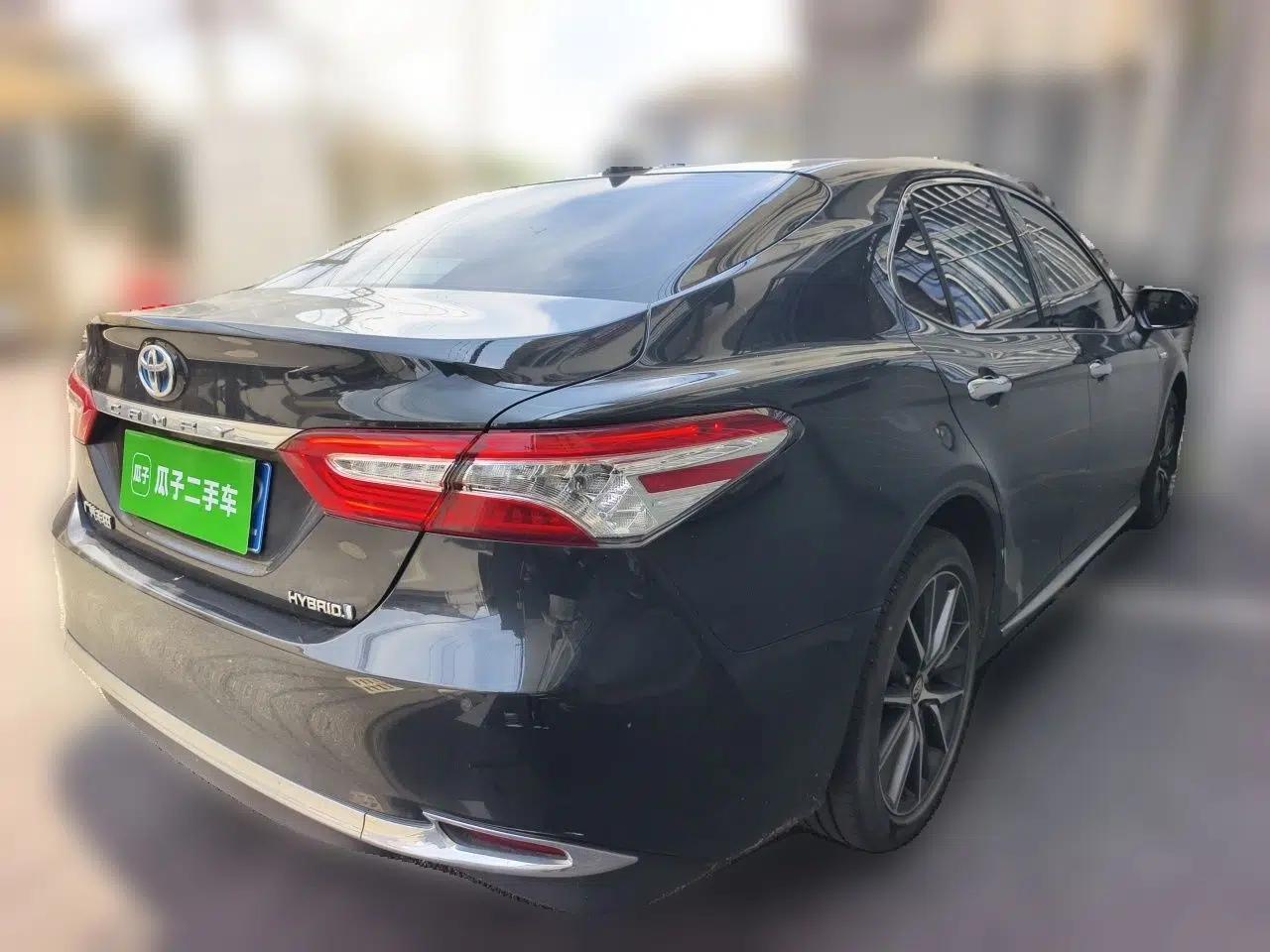 Toyota Camry 2023 Dual-Motor 2.5HG Luxury Edition — миниатюра 6