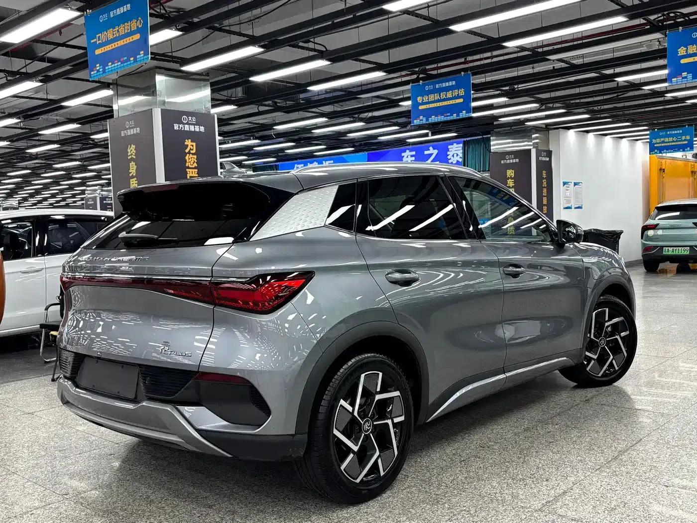 Yuan PLUS 2024 Glory Edition 510KM Superior Model — миниатюра 6