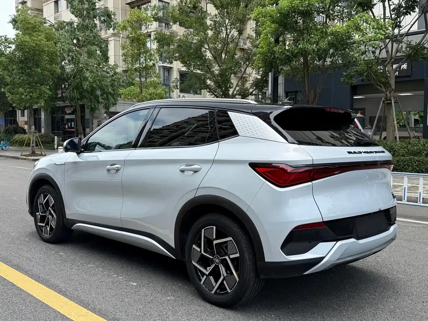 Yuan PLUS 2024 Glory Edition 510KM Superior Model — миниатюра 18